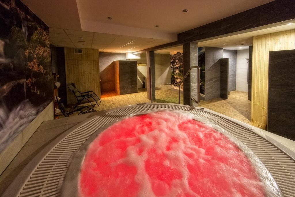 Hotel Eco Tatry Holiday& Spa Kościelisko Eksteriør billede